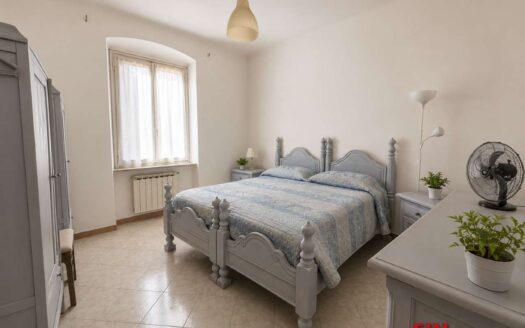 SESTRI CENTRO AFFITTO SOLO USO FORESTERIA 3 POSTI LETTO